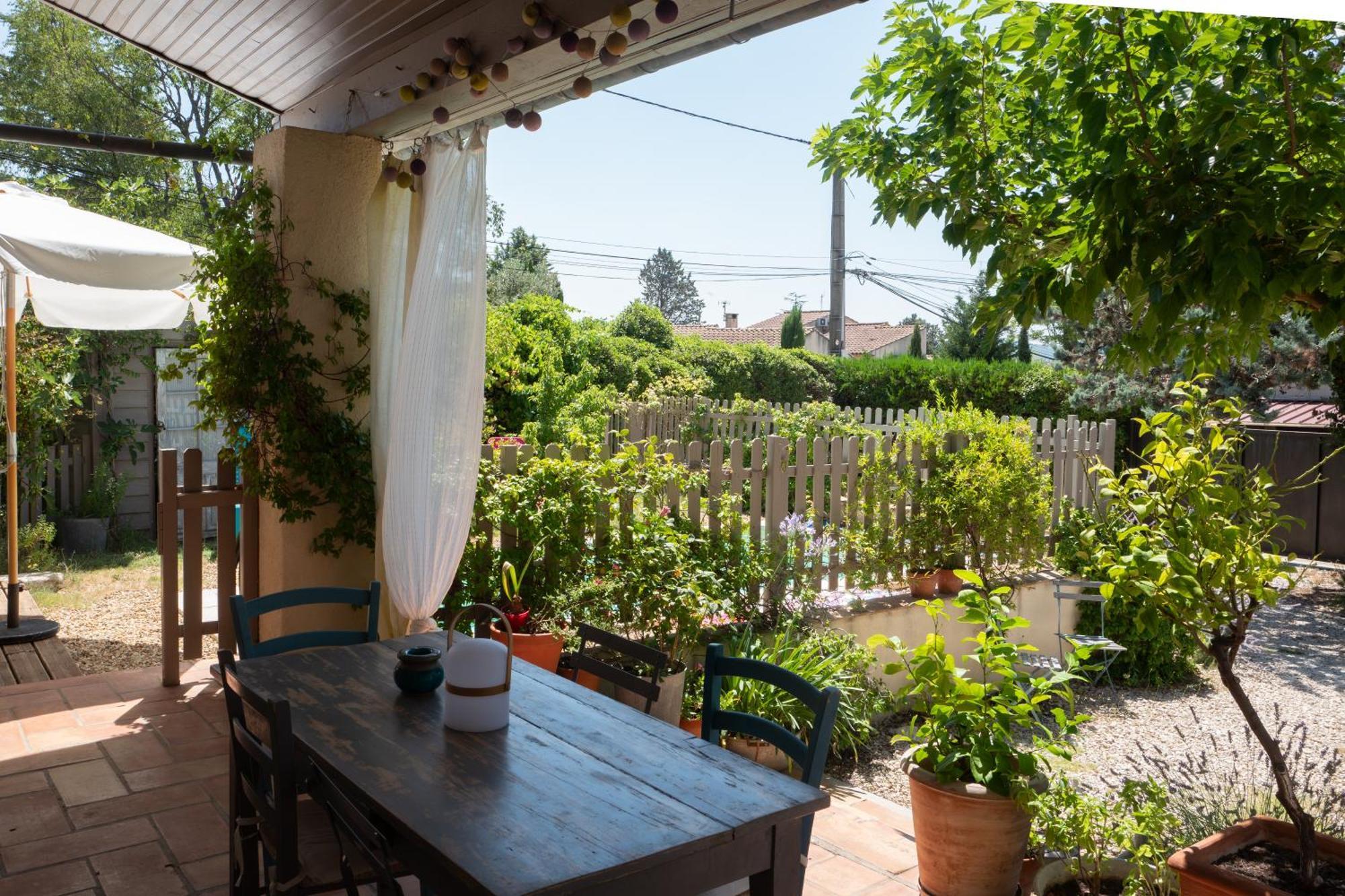 Maison Lauris ภายนอก รูปภาพ